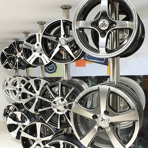 Custom Wheels and Rims in Coos Bay, OR